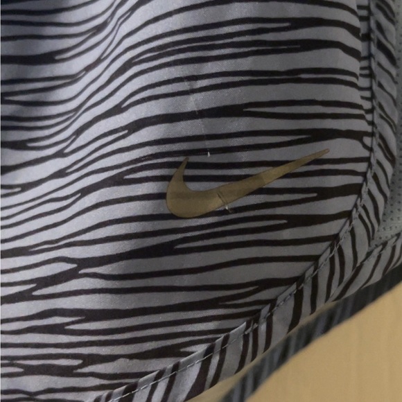 Nike Dri-Fit Running Shorts - Picture 6 of 8